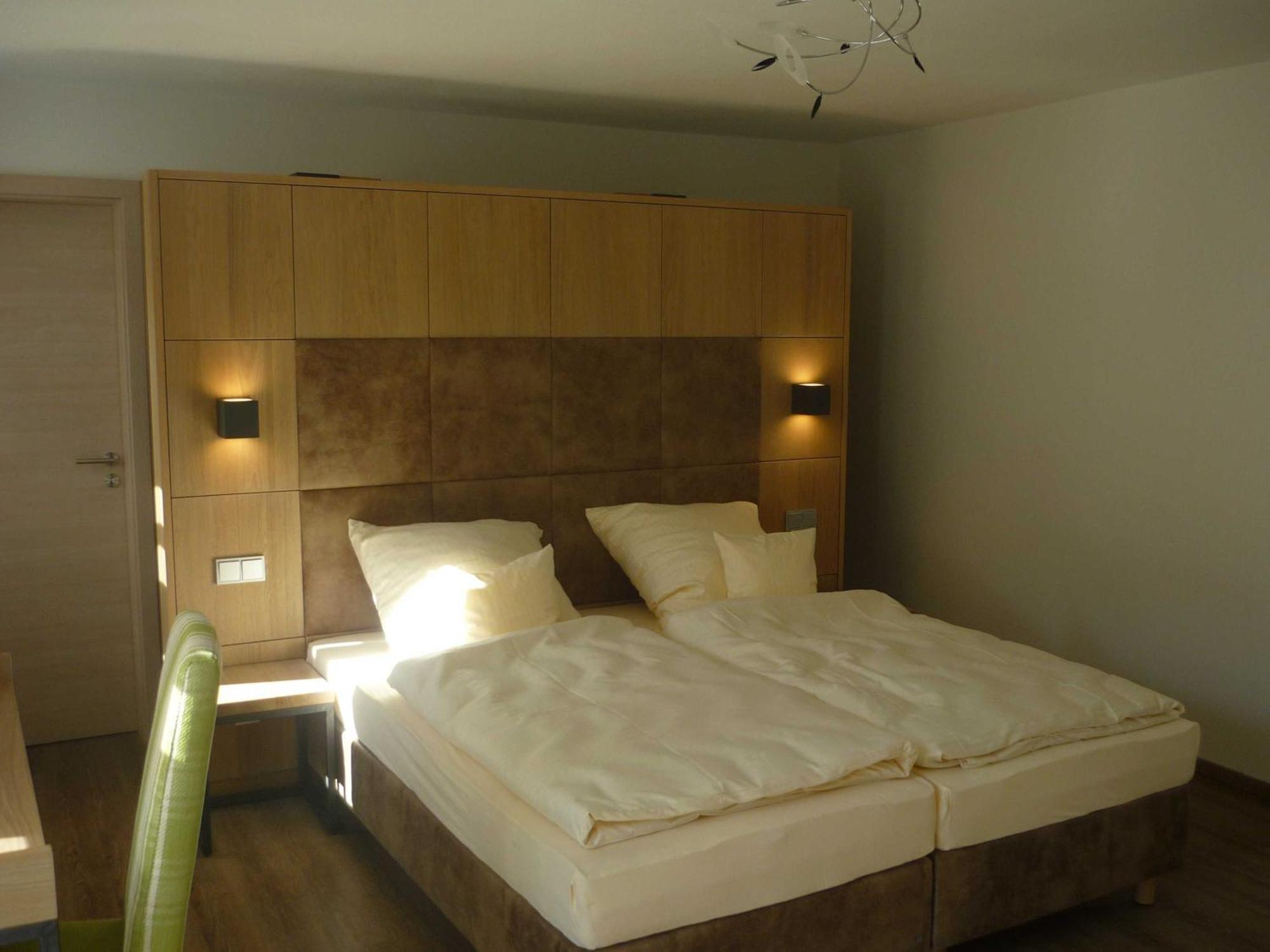 Erlau  Ferienwohnungen Beim Hotel Zur Post, Erlau מראה חיצוני תמונה